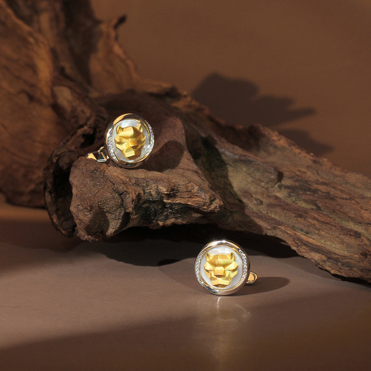 Mobius Series Zodiac Tiger Cufflinks MM2403S