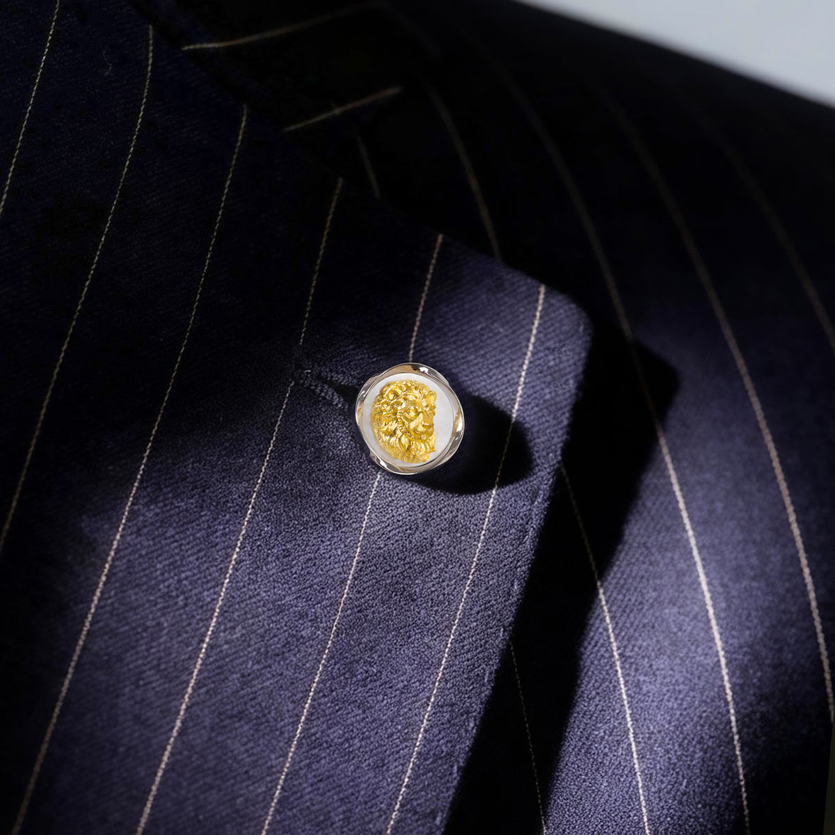 Éternel Gardien Zodiac pin MM2508P-SHZ Lion