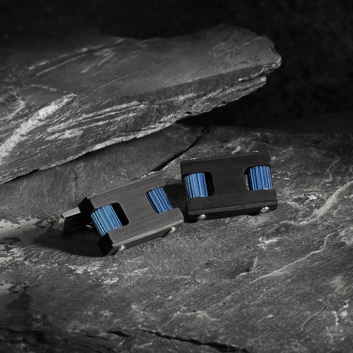 Heavy Metal Series Cufflinks - . Make a Statement MM-HM02