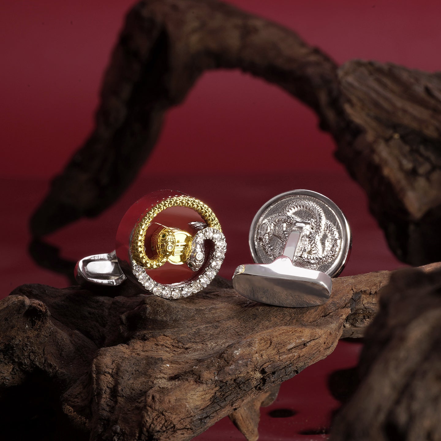 The Auspicious Spirit Snake cufflinks MM2501SG