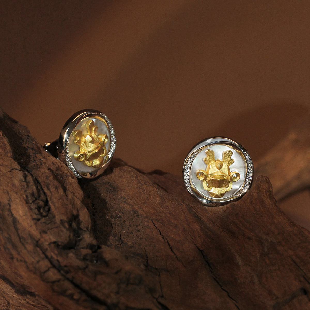 Mobius Series Zodiac Loong Cufflinks MM2404S