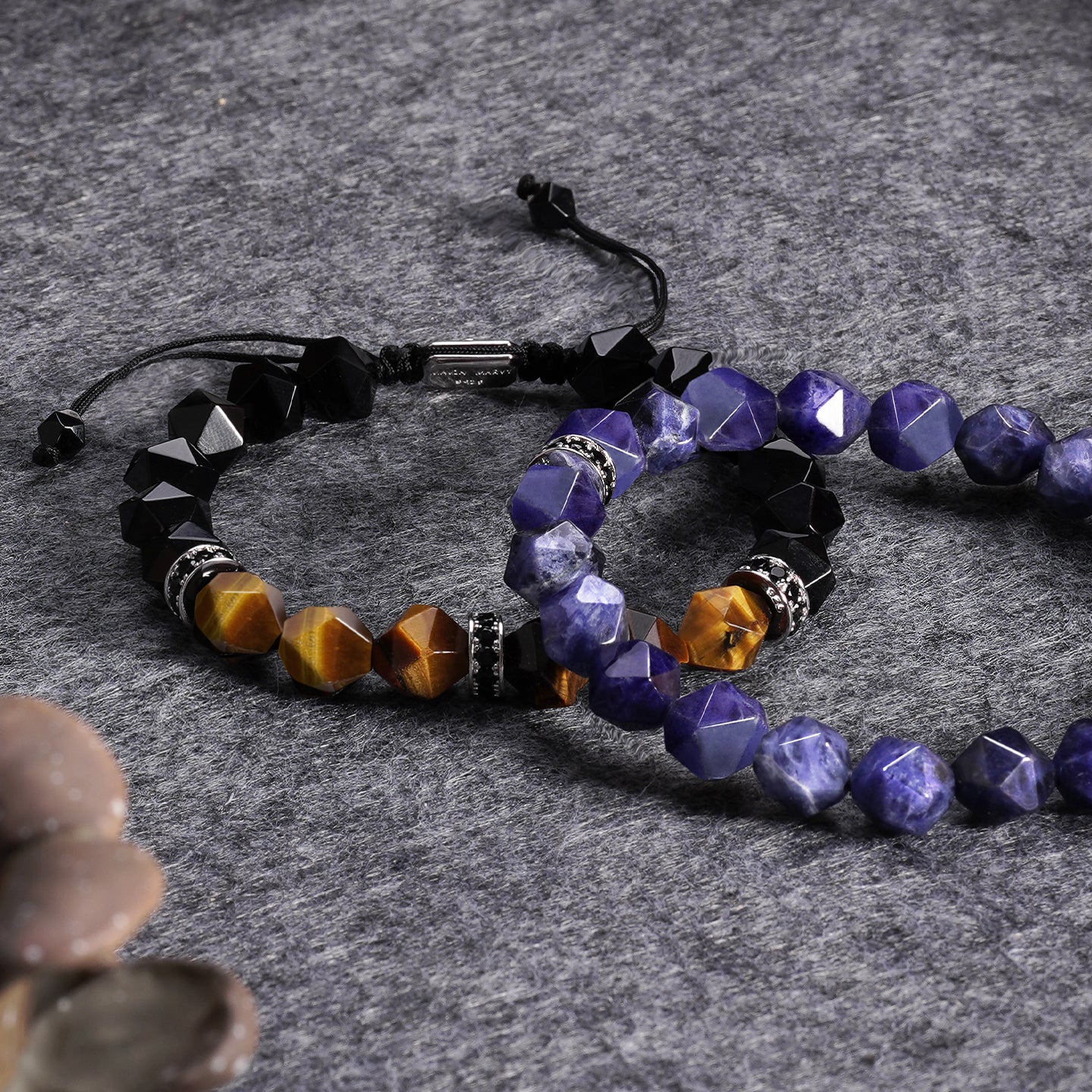 Apache's Tears series bracelet MMS004808BK