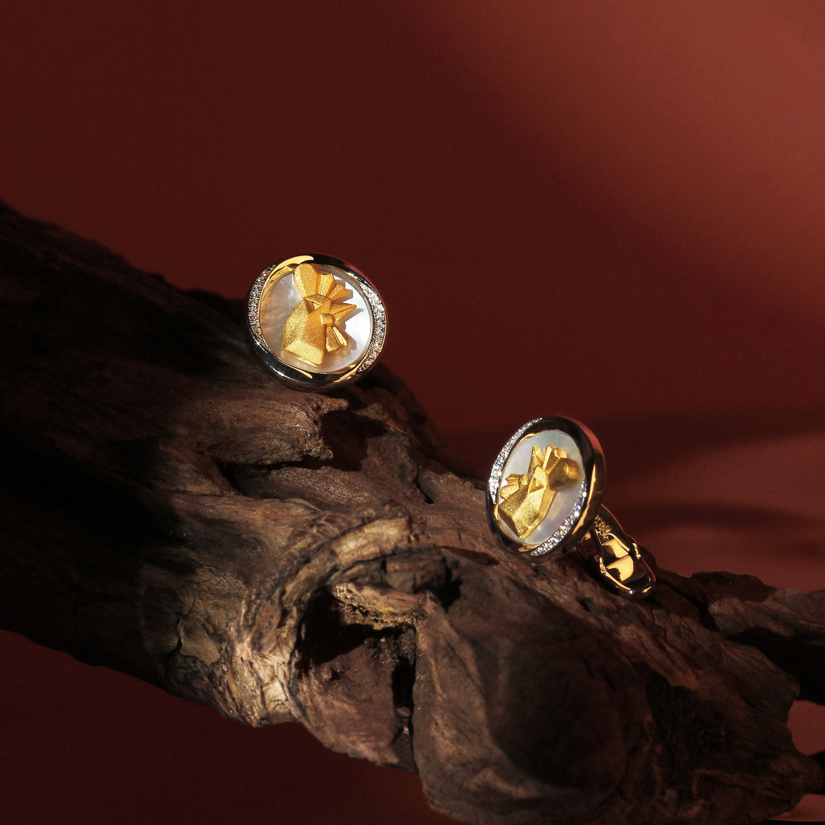 Mobius Series Zodiac Rooster Cufflinks MM2409S