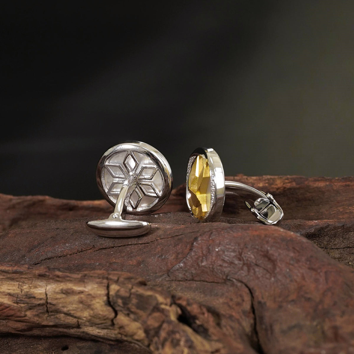 Mobius series Zodiac Rabbit cufflinks MM2301S