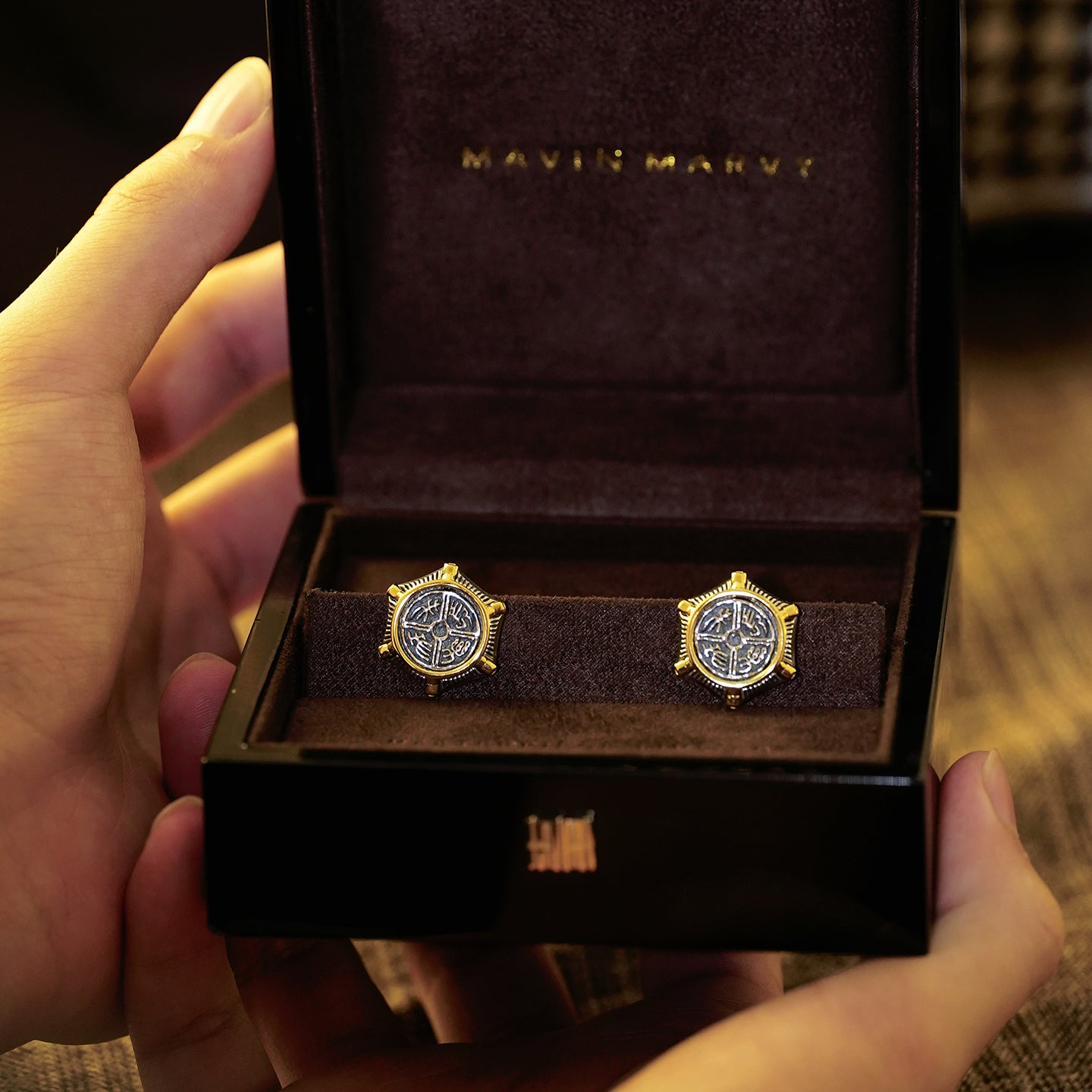 Eaves Tile Series Everlasting Joy cufflinks MM2213