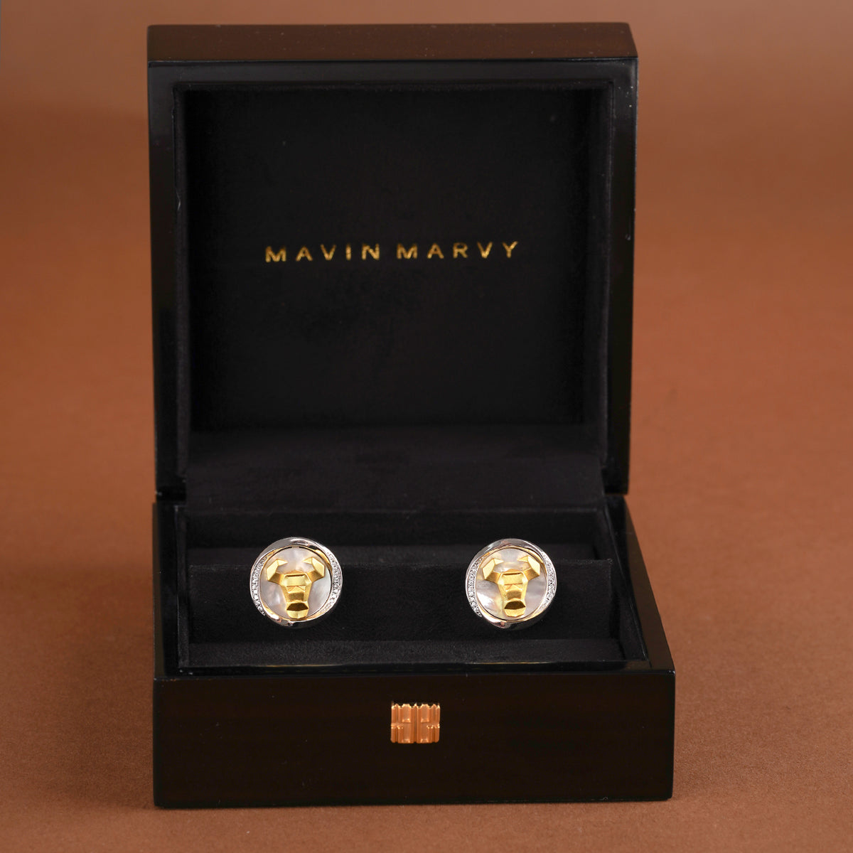 Mobius series Zodiac Ox cufflinks MM2402S