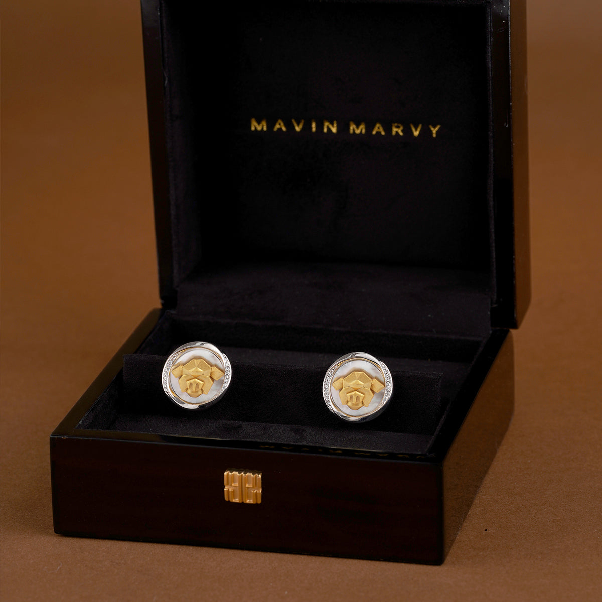 Mobius Series Zodiac Pig Cufflinks MM2411S