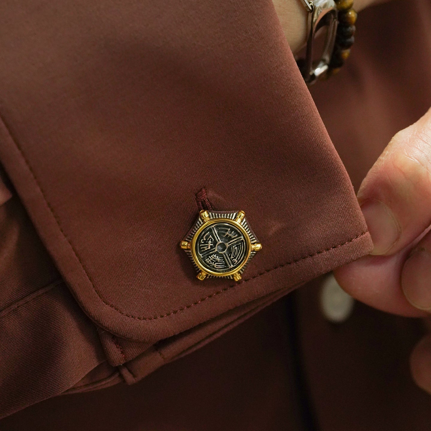 Eaves Tile Series Endless Life cufflinks MM2212