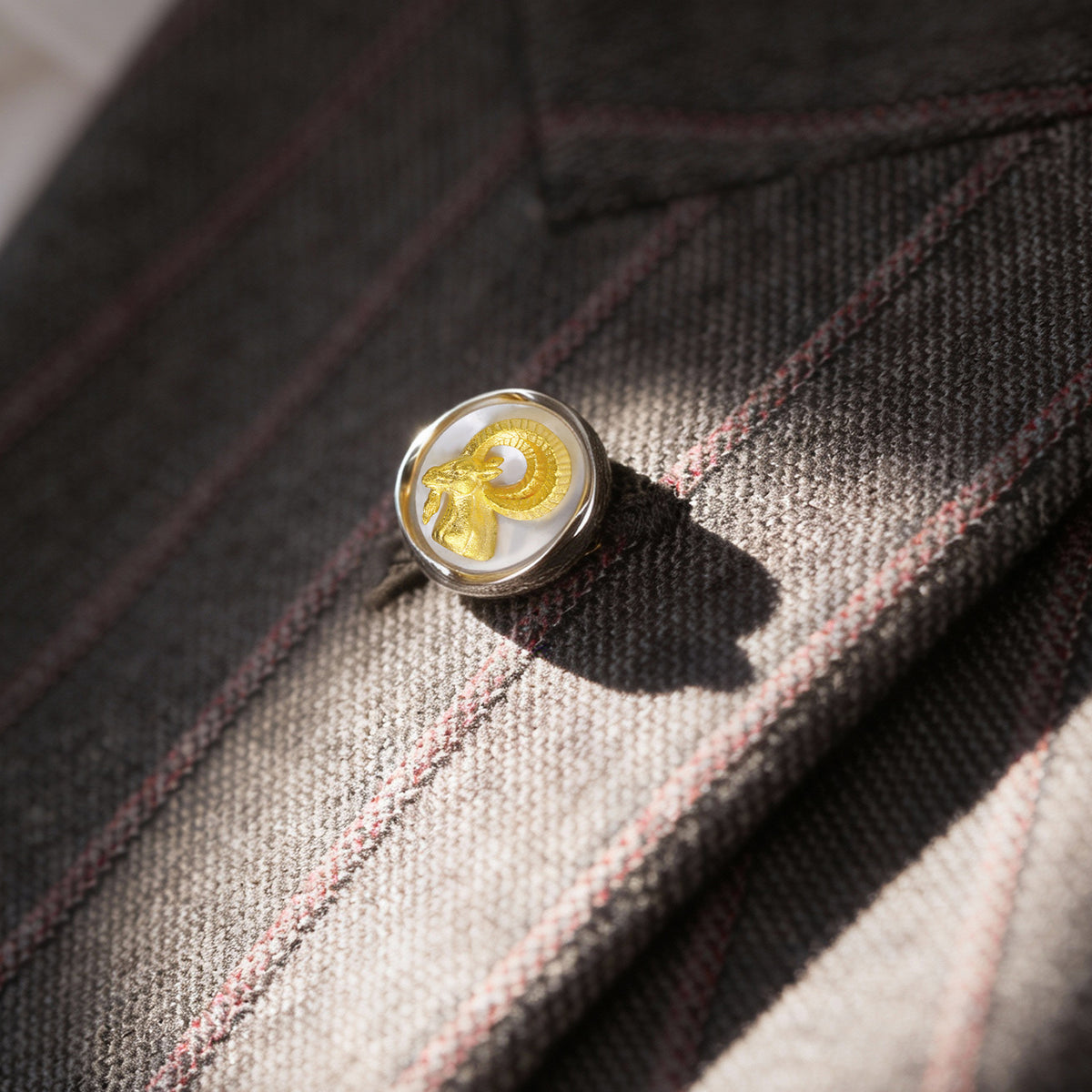 Éternel Gardien Zodiac pin MM2508P-BY Aries